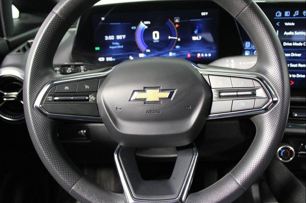 used 2025 Chevrolet Equinox EV car, priced at $30,435
