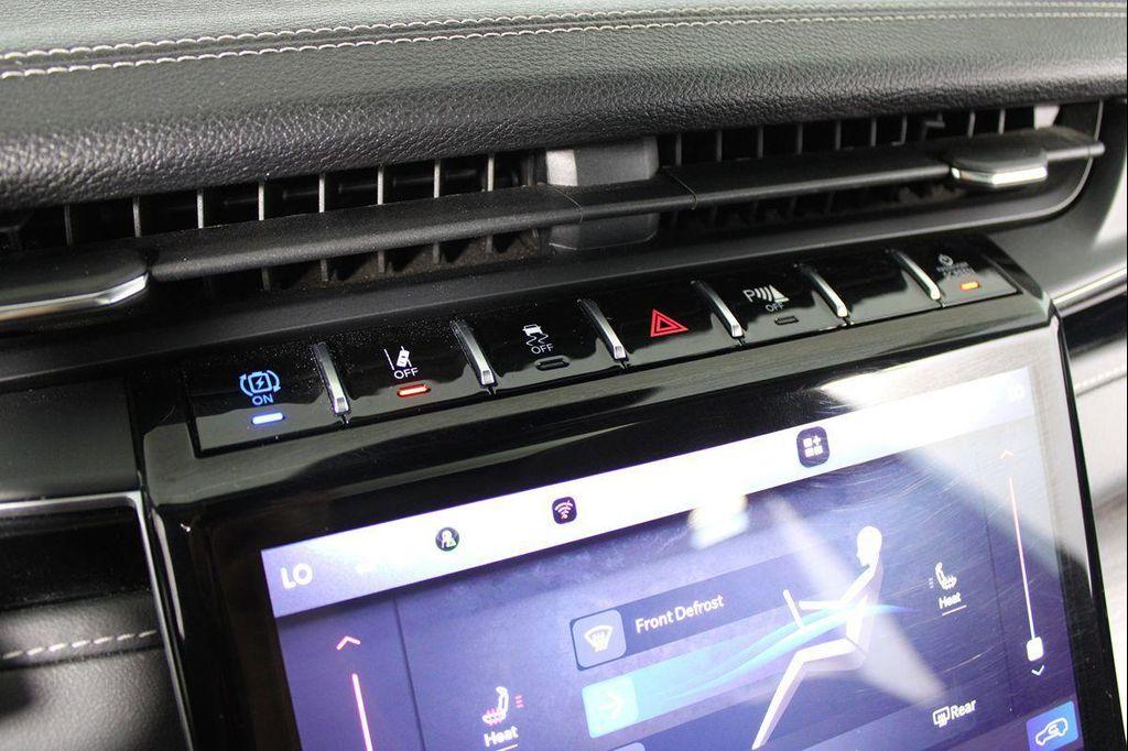 used 2023 Jeep Grand Cherokee 4xe car, priced at $23,334