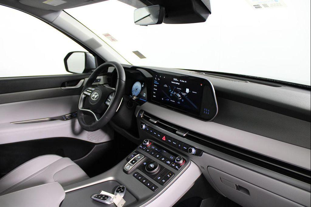 used 2025 Hyundai Palisade car, priced at $38,118
