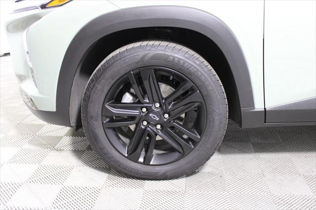 used 2025 Chevrolet Trax car, priced at $23,998