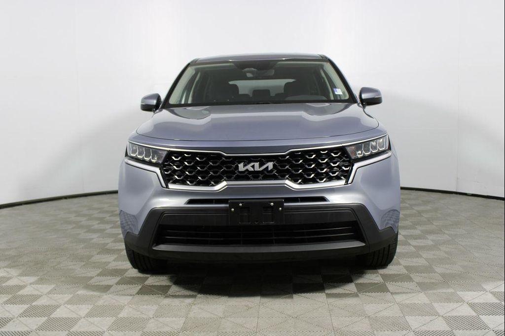used 2023 Kia Sorento car, priced at $22,988
