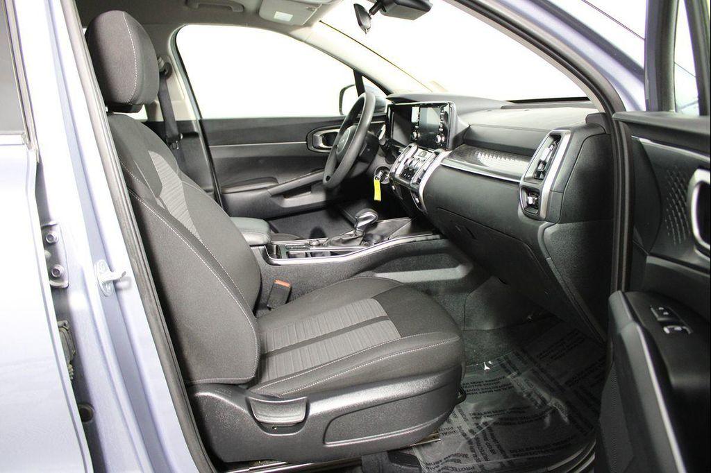 used 2023 Kia Sorento car, priced at $22,988