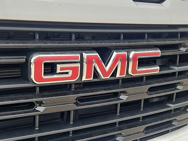 new 2024 GMC Sierra 1500 car, priced at $46,886