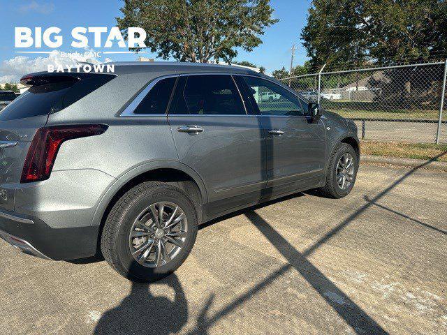 used 2023 Cadillac XT5 car, priced at $31,295