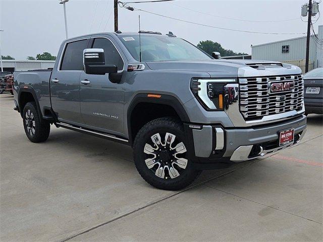 new 2024 GMC Sierra 2500 car, priced at $83,696