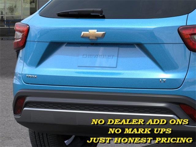new 2025 Chevrolet Trax car, priced at $24,085