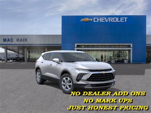 new 2025 Chevrolet Blazer car, priced at $31,095