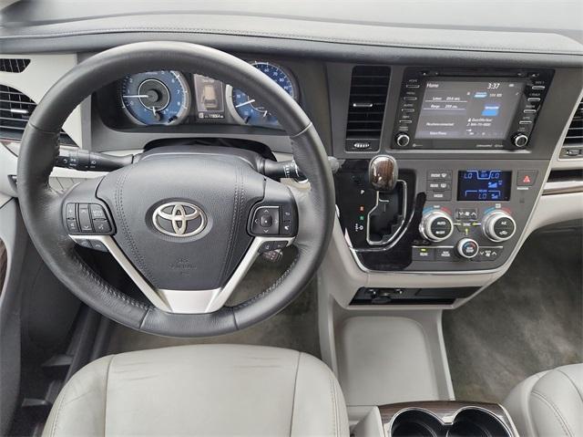 used 2018 Toyota Sienna car, priced at $21,196