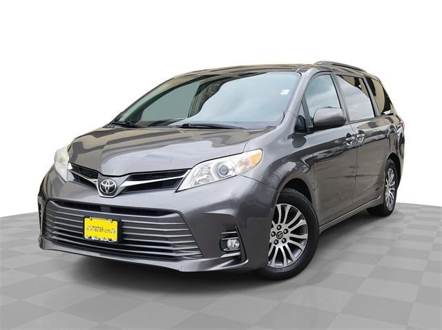 used 2018 Toyota Sienna car, priced at $21,196