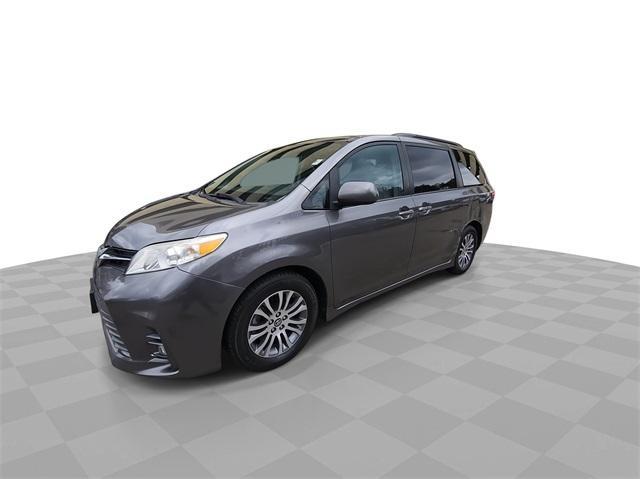 used 2018 Toyota Sienna car, priced at $21,196