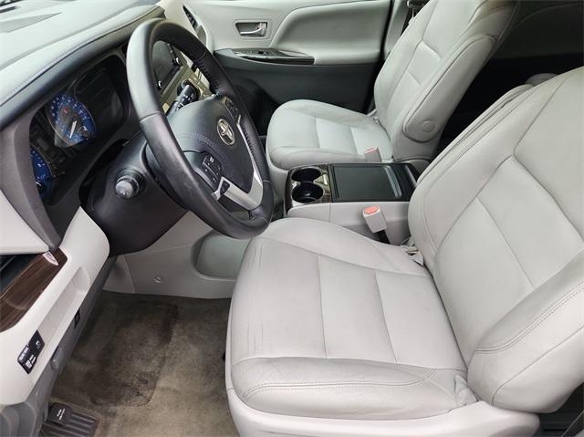 used 2018 Toyota Sienna car, priced at $21,196