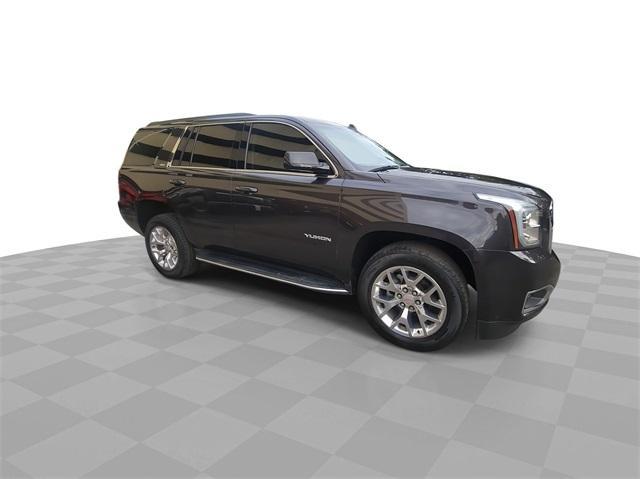 used 2017 GMC Yukon car, priced at $23,991