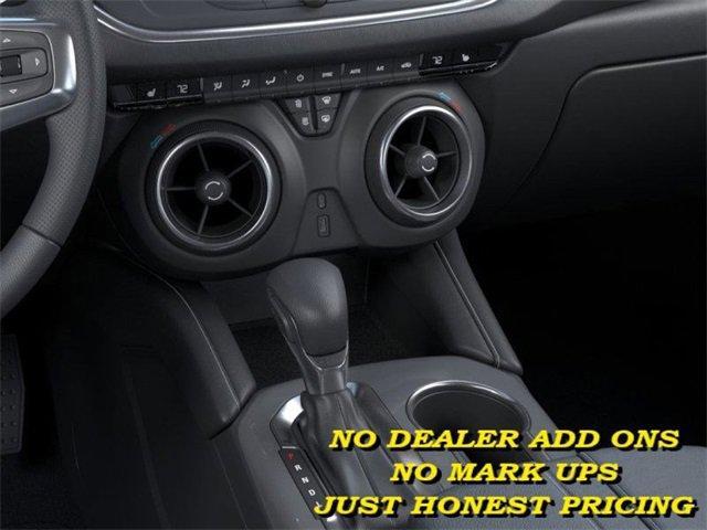 new 2025 Chevrolet Blazer car, priced at $31,785