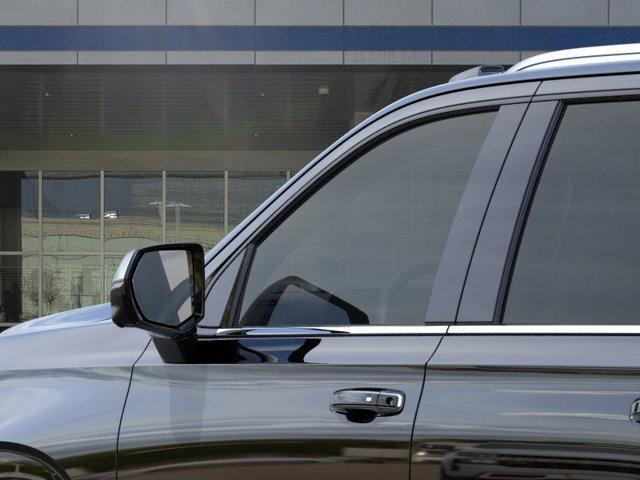 new 2025 Chevrolet Suburban car, priced at $78,400