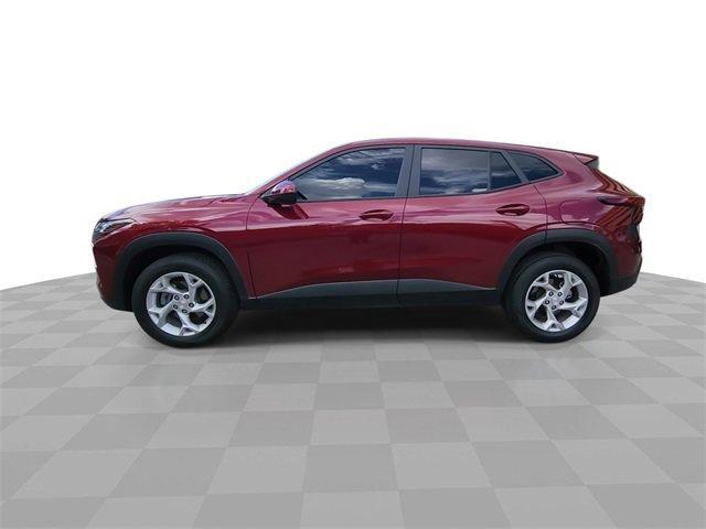 used 2024 Chevrolet Trax car, priced at $19,990