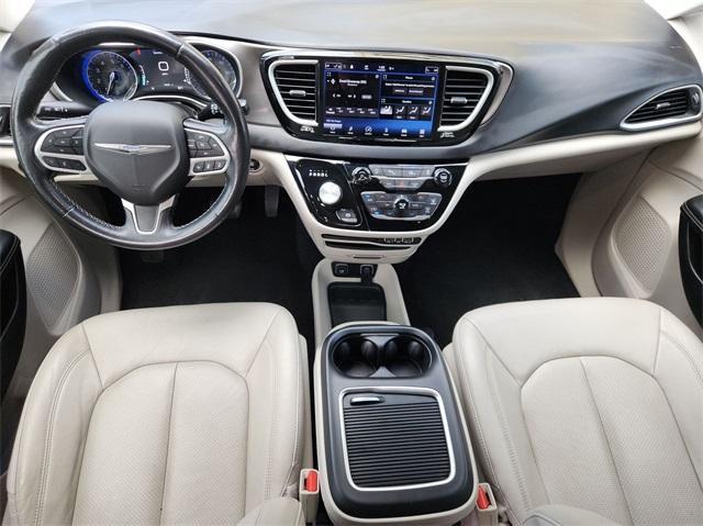 used 2021 Chrysler Pacifica car, priced at $18,399