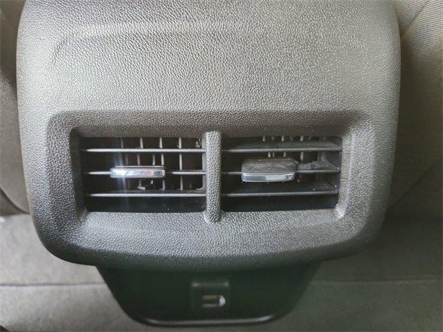 used 2021 Chevrolet Equinox car, priced at $13,294