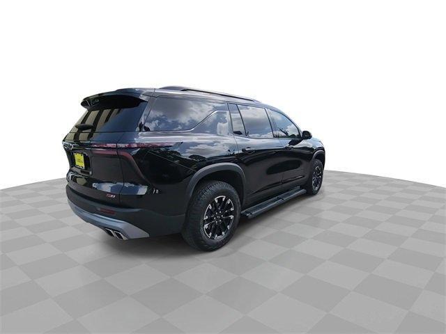 used 2024 Chevrolet Traverse car, priced at $49,492
