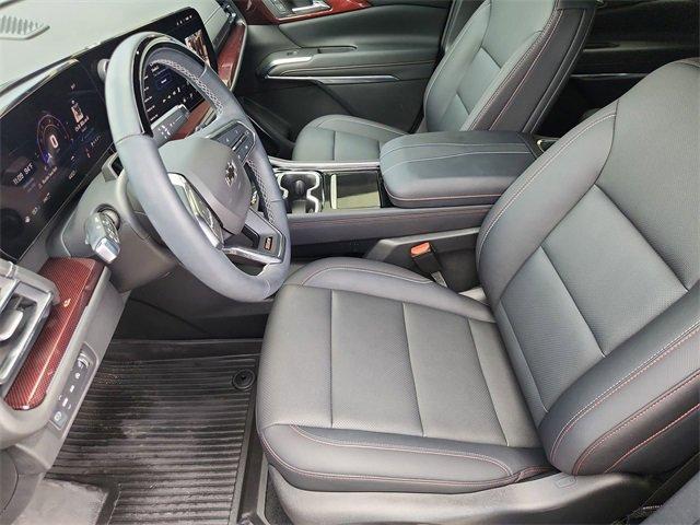 used 2024 Chevrolet Traverse car, priced at $49,492