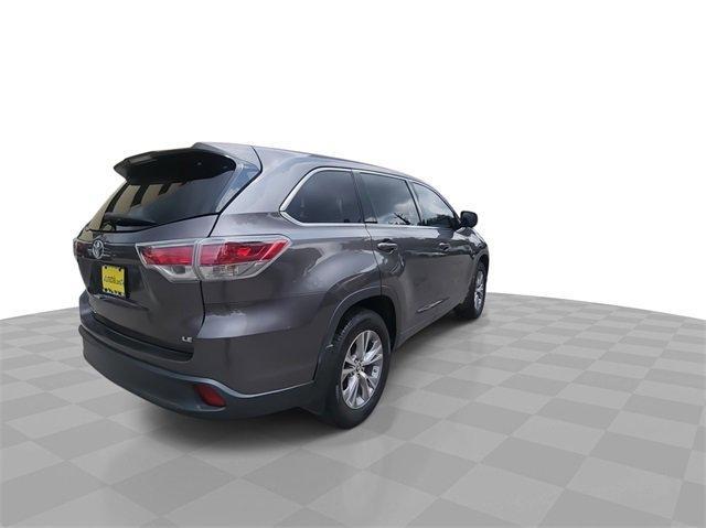 used 2016 Toyota Highlander car, priced at $15,991