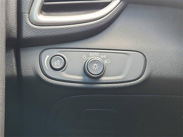 used 2022 Chevrolet Trax car, priced at $18,991