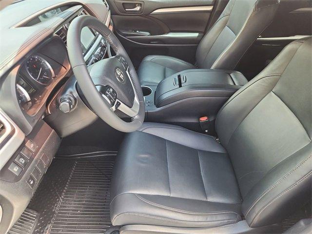 used 2019 Toyota Highlander car, priced at $25,393