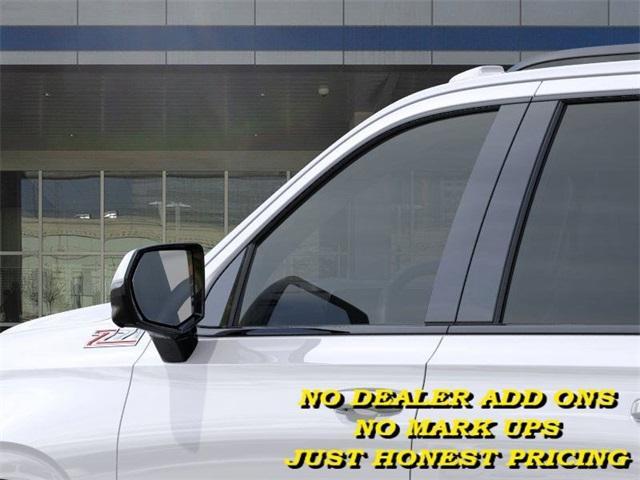 new 2025 Chevrolet Suburban car, priced at $77,686