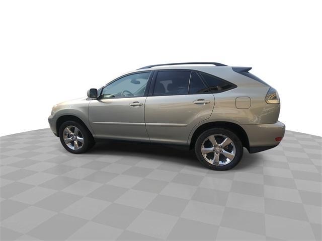 used 2005 Lexus RX 330 car, priced at $10,491