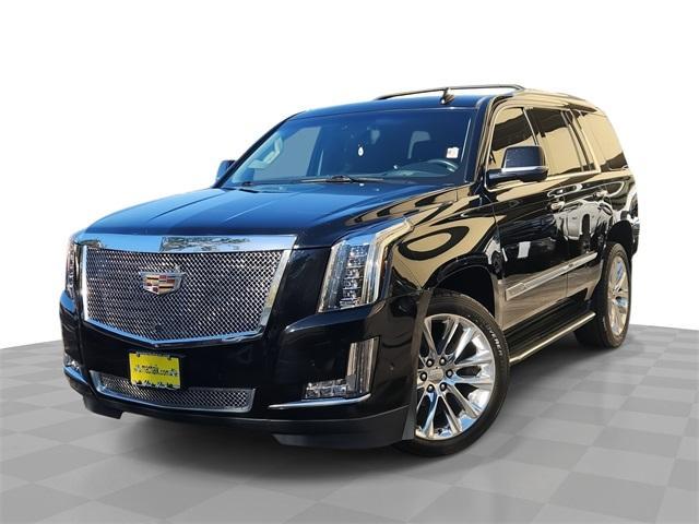 used 2020 Cadillac Escalade car, priced at $38,711