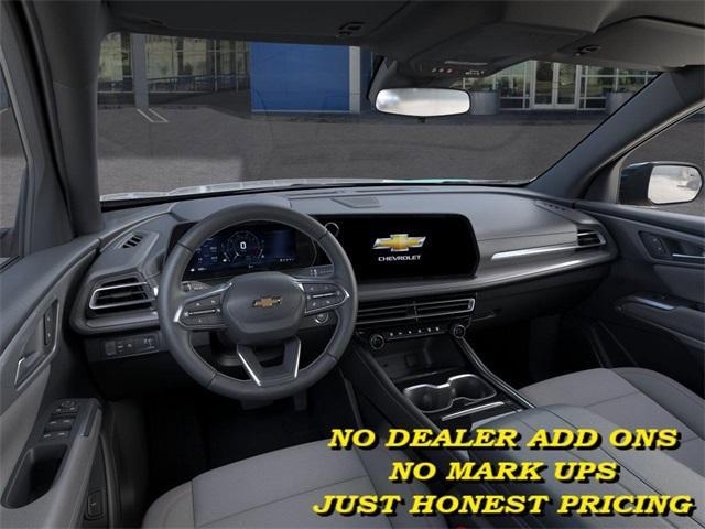 new 2025 Chevrolet Traverse car, priced at $40,381