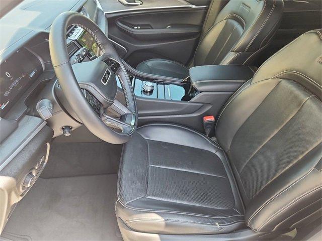used 2022 Jeep Grand Cherokee car, priced at $35,294