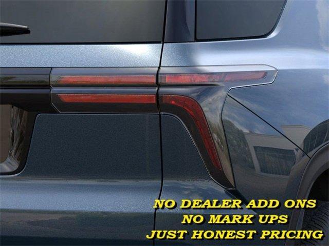 new 2026 Chevrolet Traverse car, priced at $42,163