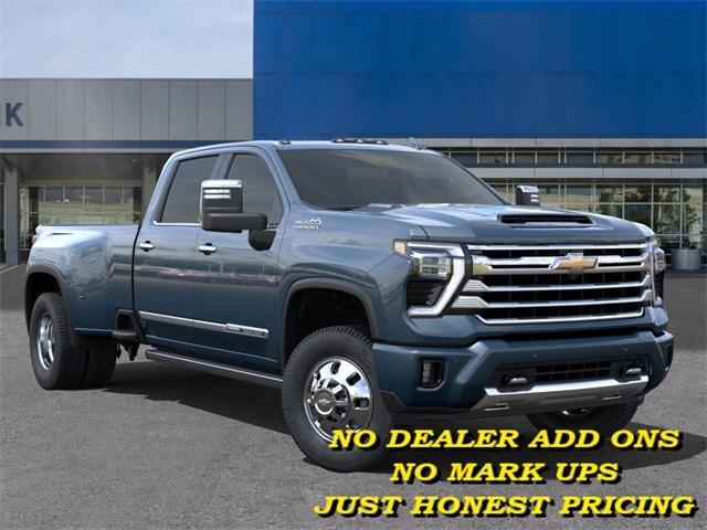 new 2025 Chevrolet Silverado 3500 car, priced at $90,325