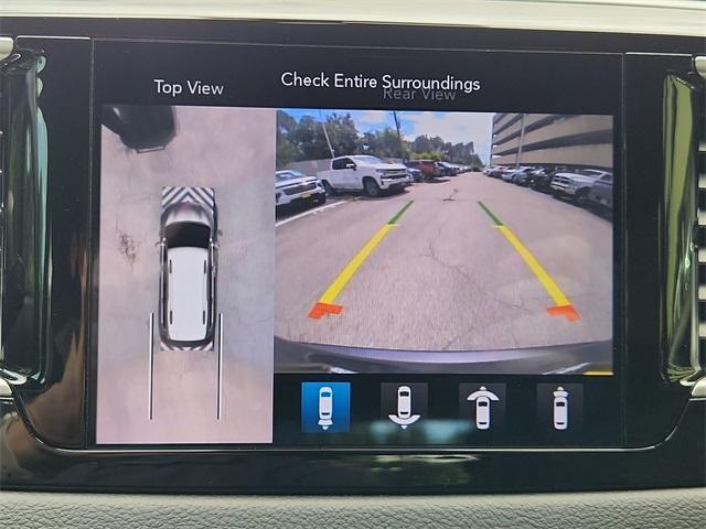 used 2020 Chrysler Pacifica car, priced at $19,492