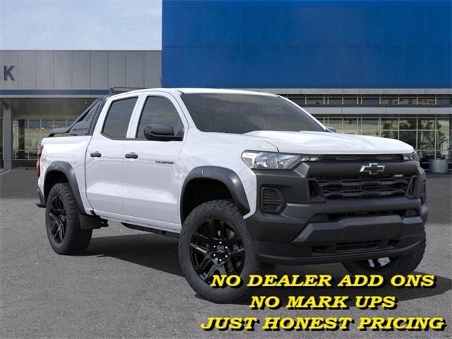 new 2025 Chevrolet Colorado car, priced at $42,380