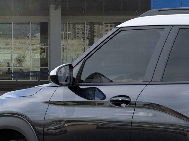 new 2025 Chevrolet TrailBlazer car, priced at $32,828