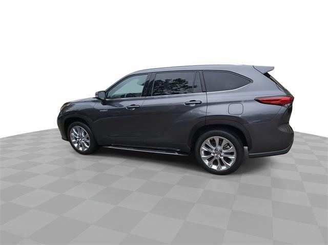 used 2021 Toyota Highlander Hybrid car, priced at $34,693