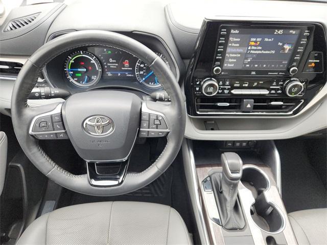 used 2021 Toyota Highlander Hybrid car, priced at $34,693