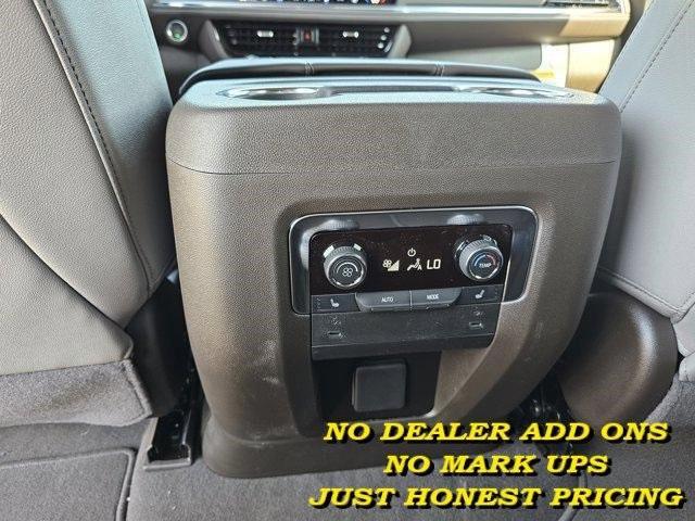 new 2025 Chevrolet Tahoe car, priced at $72,012