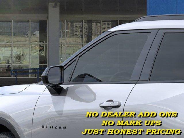 new 2025 Chevrolet Blazer car, priced at $35,880