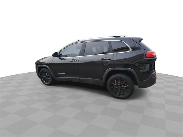 used 2015 Jeep Cherokee car, priced at $11,281