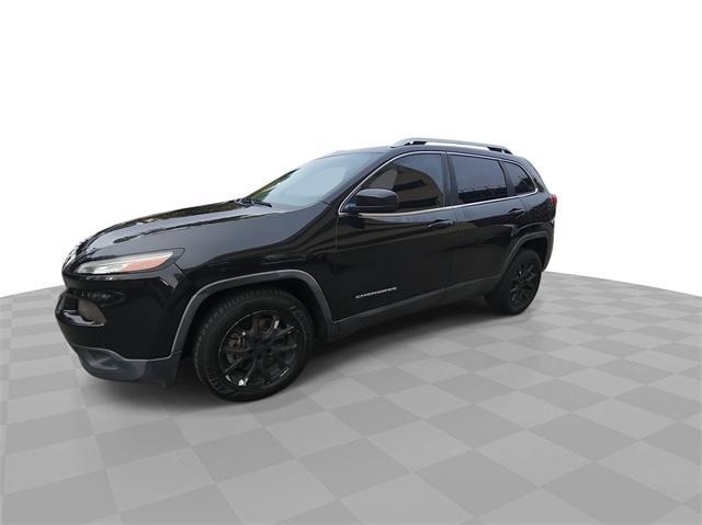 used 2015 Jeep Cherokee car, priced at $11,281