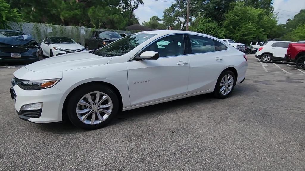 used 2022 Chevrolet Malibu car, priced at $17,991