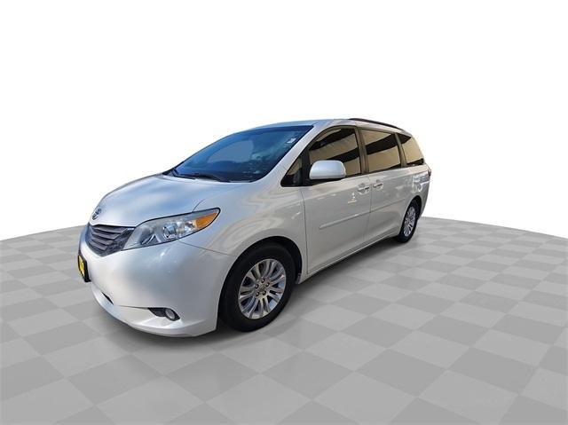 used 2016 Toyota Sienna car, priced at $19,592