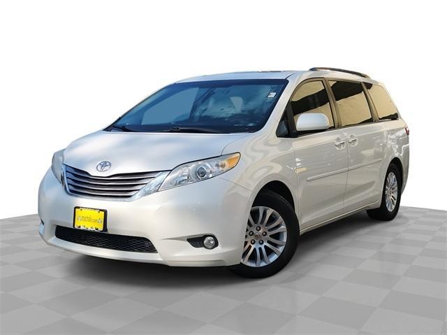 used 2016 Toyota Sienna car, priced at $19,592