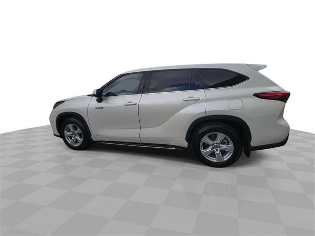 used 2020 Toyota Highlander Hybrid car, priced at $29,993