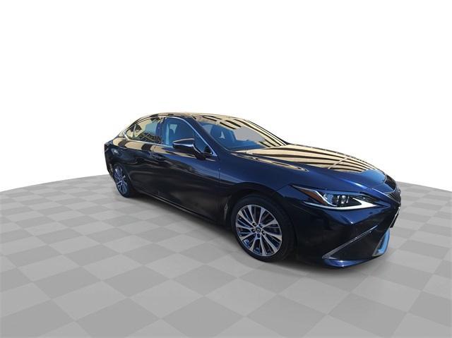 used 2020 Lexus ES 350 car, priced at $32,095