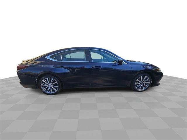 used 2020 Lexus ES 350 car, priced at $32,095