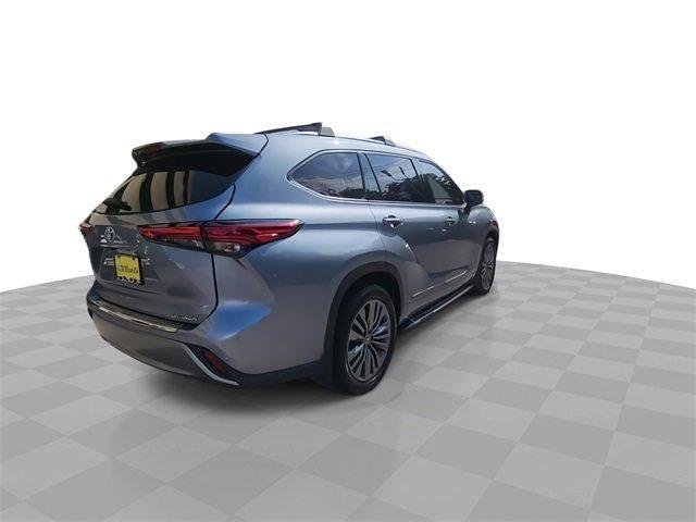 used 2021 Toyota Highlander car, priced at $35,993