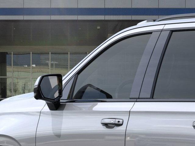 new 2025 Chevrolet Suburban car, priced at $72,900